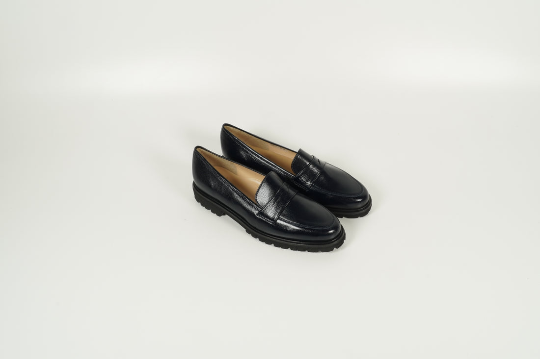 Moccasin Blue