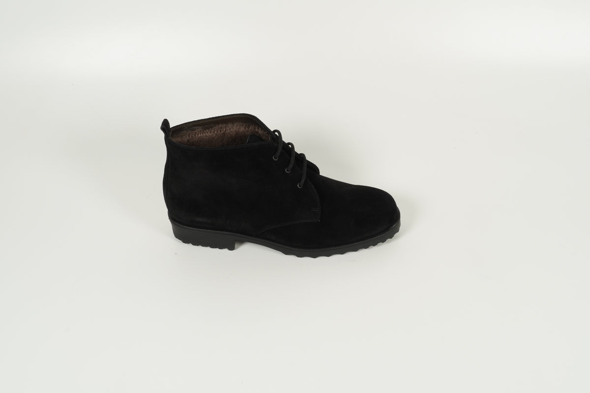 Ankle Boots Lined Black