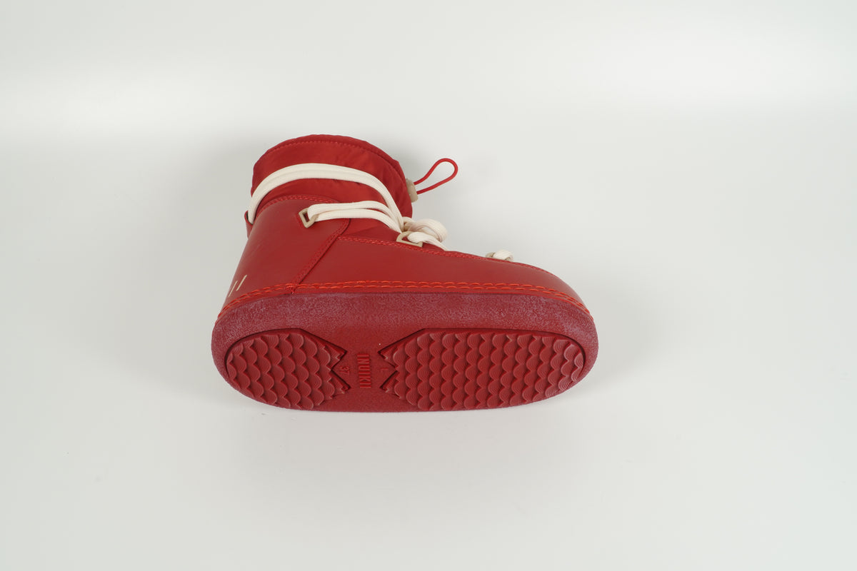 Boat Red