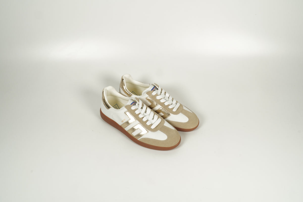 Sneaker Gold