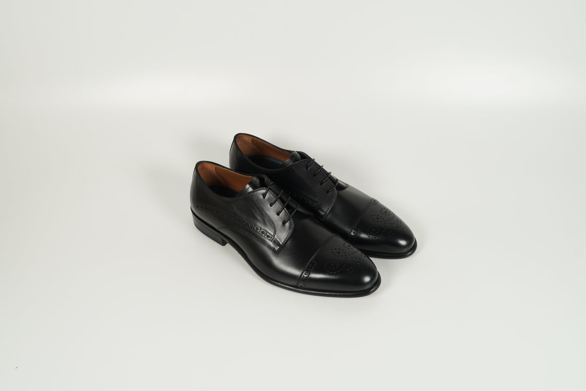 Chaussure à lacets noire