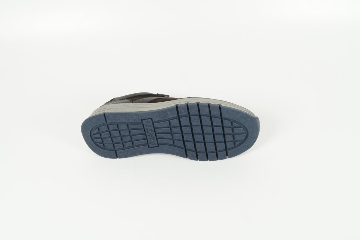 Sneaker Braun