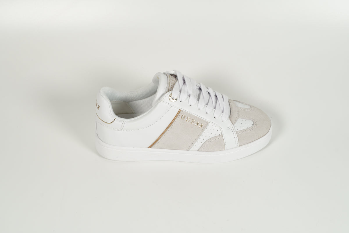 Baskets blanches