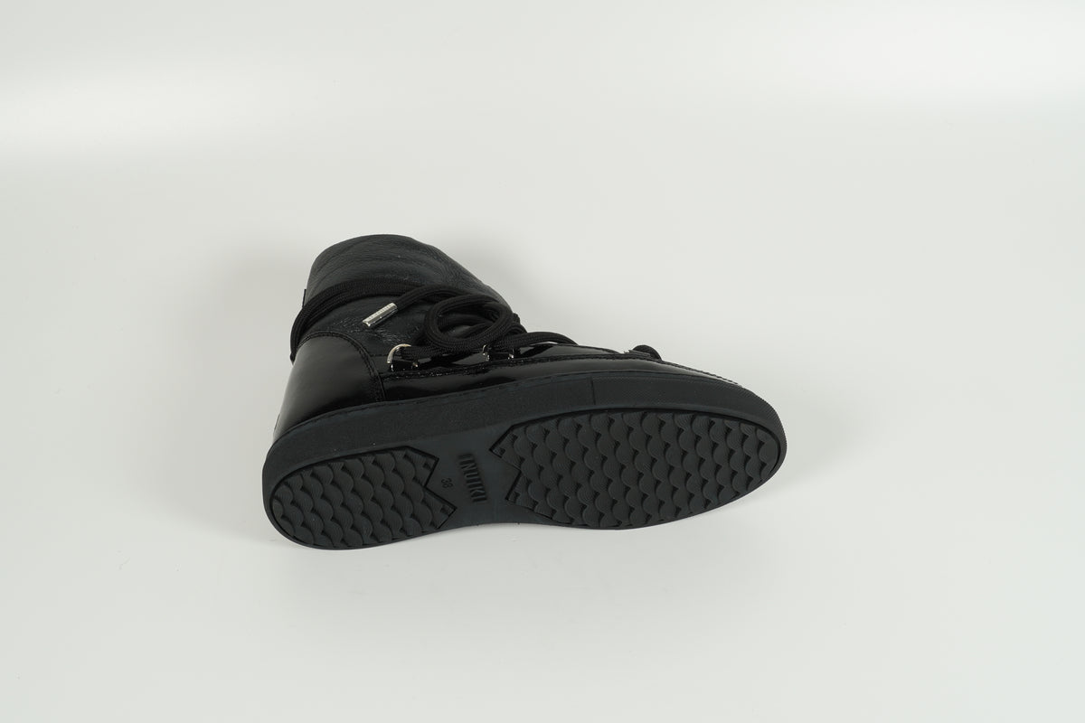Boot Black
