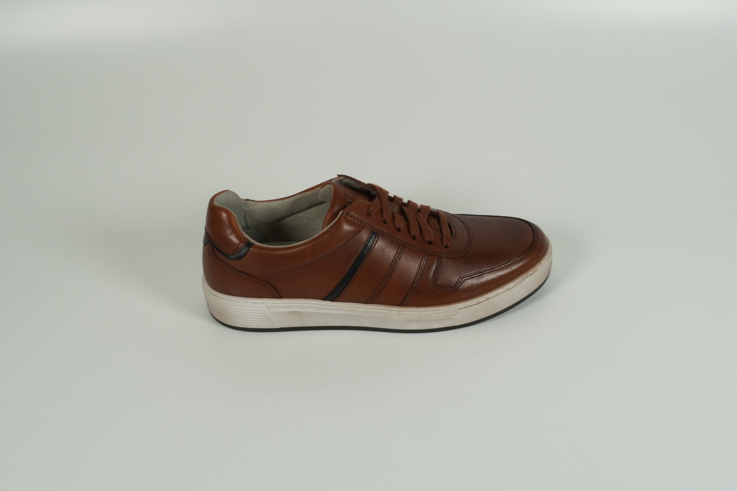 Sneaker Brown