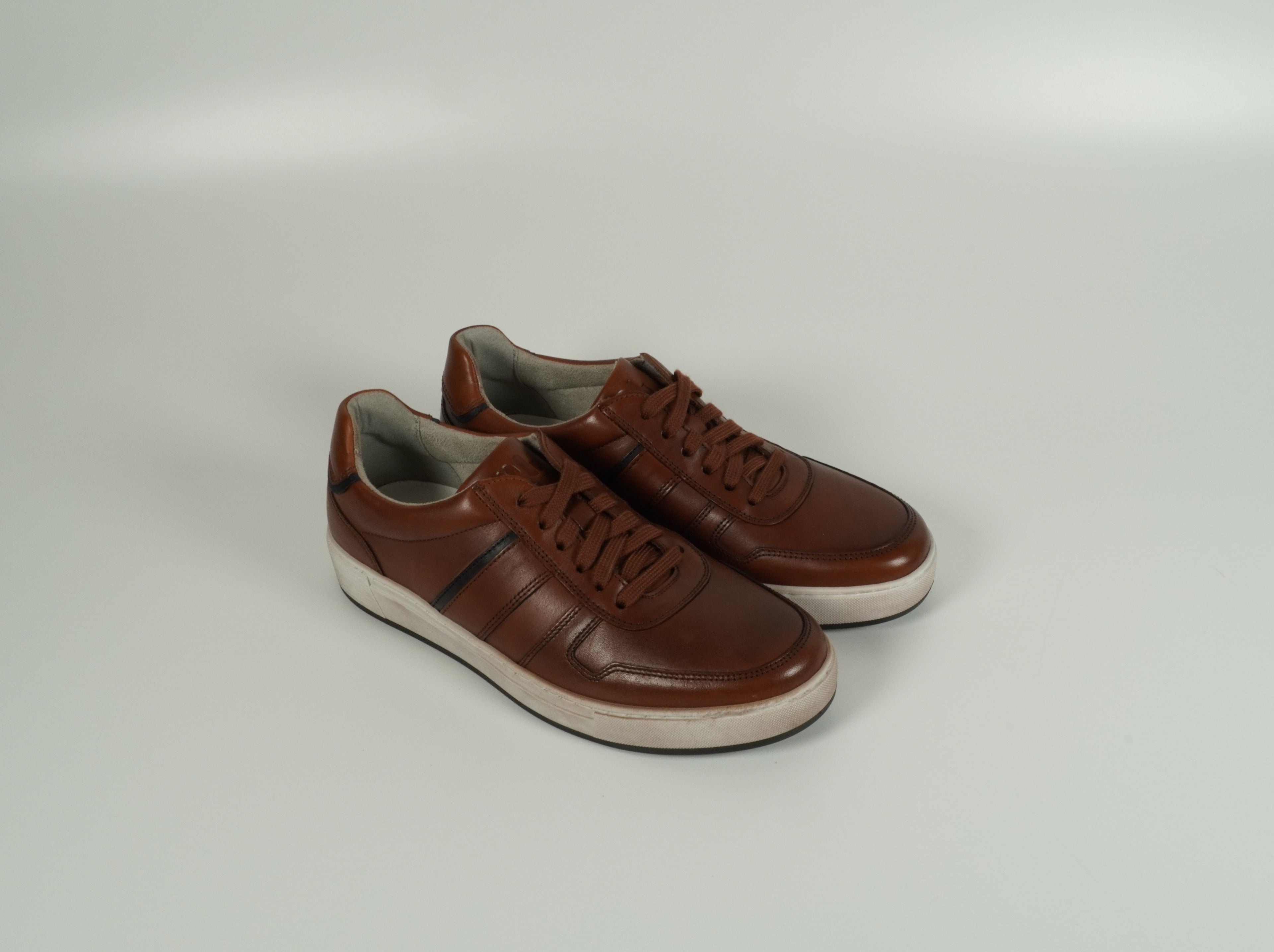 Sneaker Brown