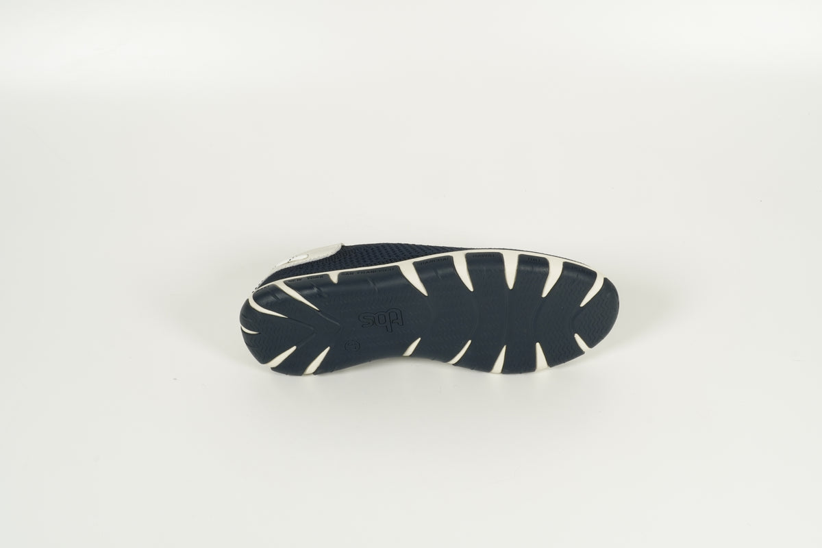 Baskets bleues