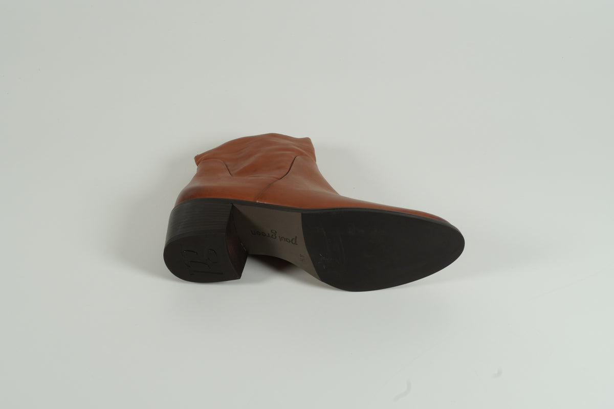 ankle boots brown