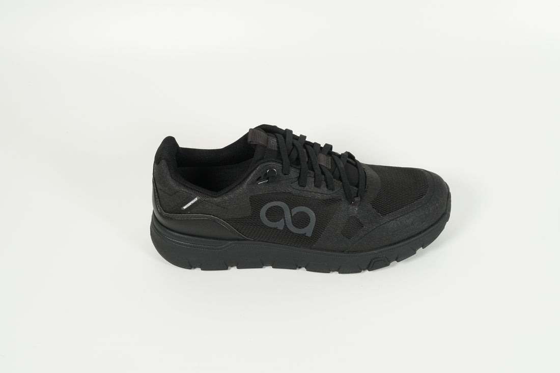 Sneaker Schwarz