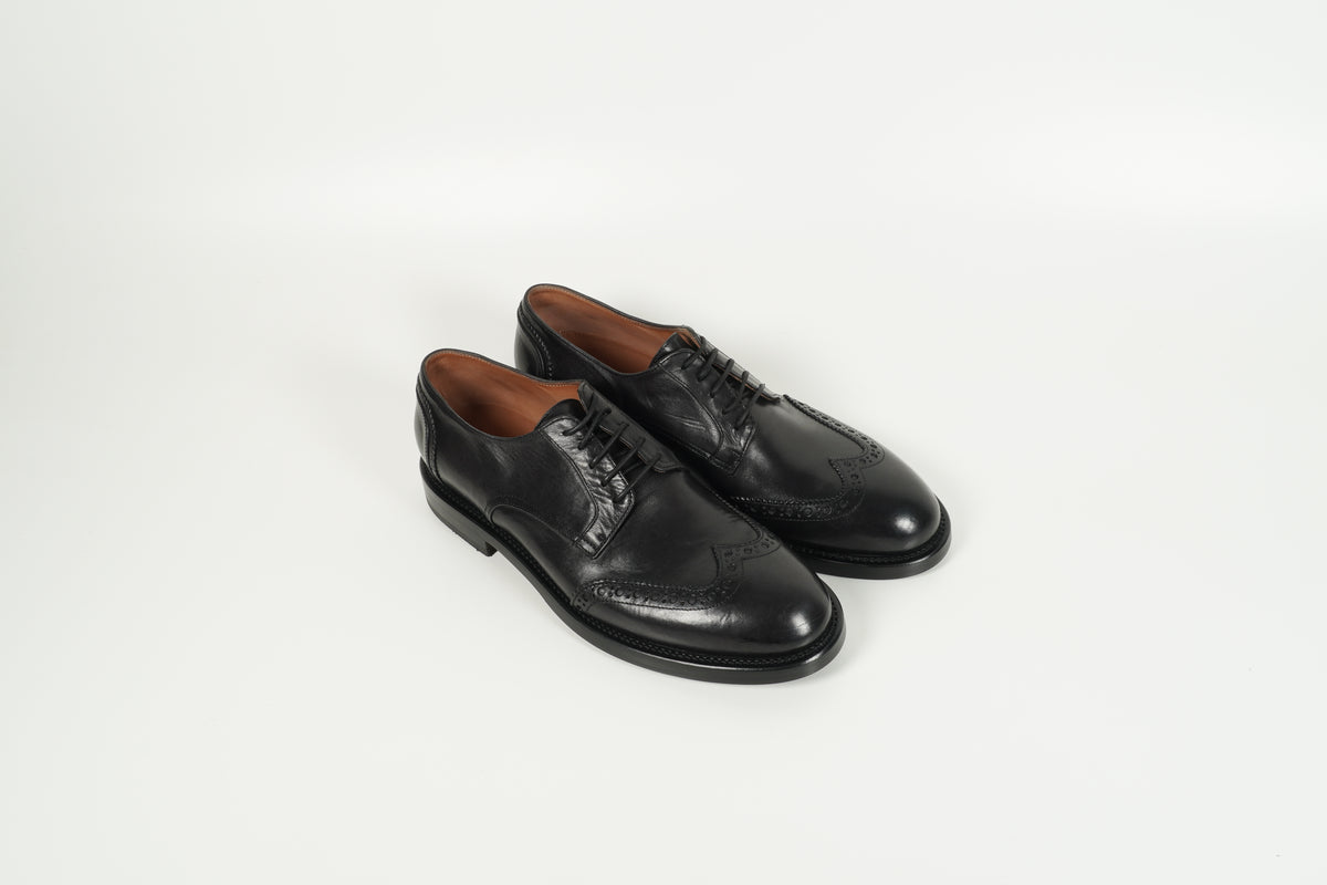Schnürschuh Schwarz