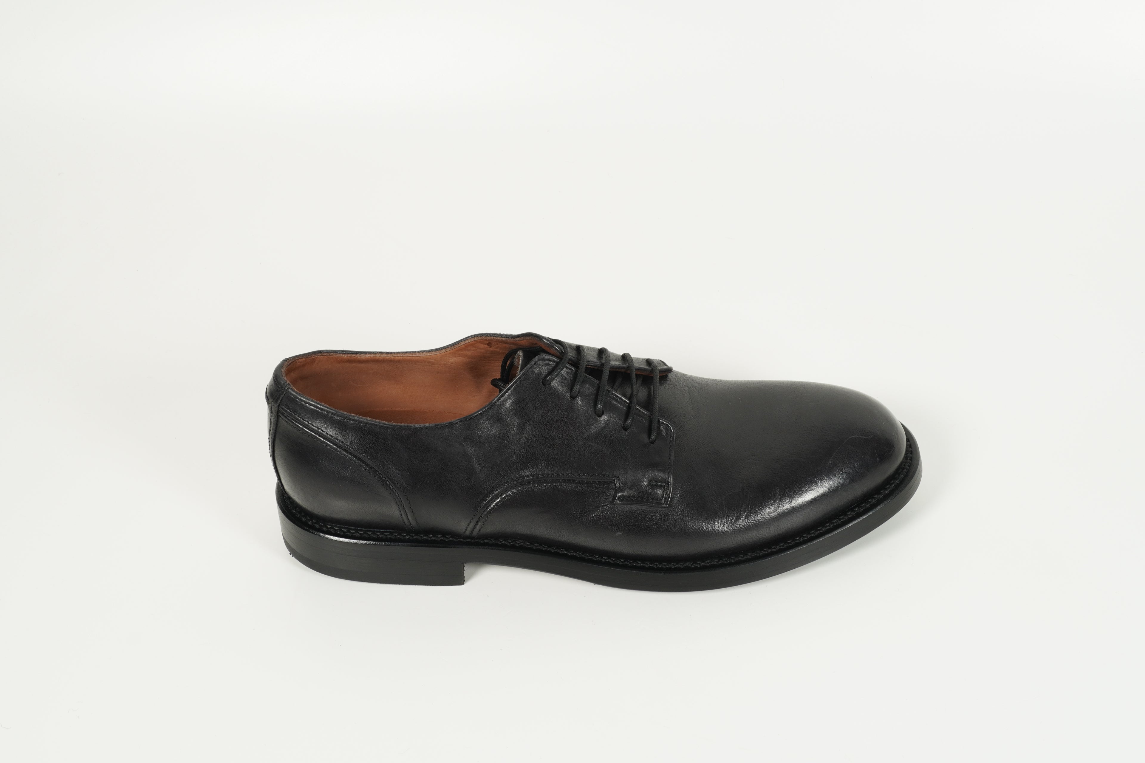 Schnürschuh Schwarz