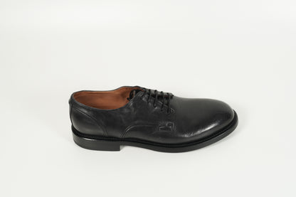 Schnürschuh Schwarz