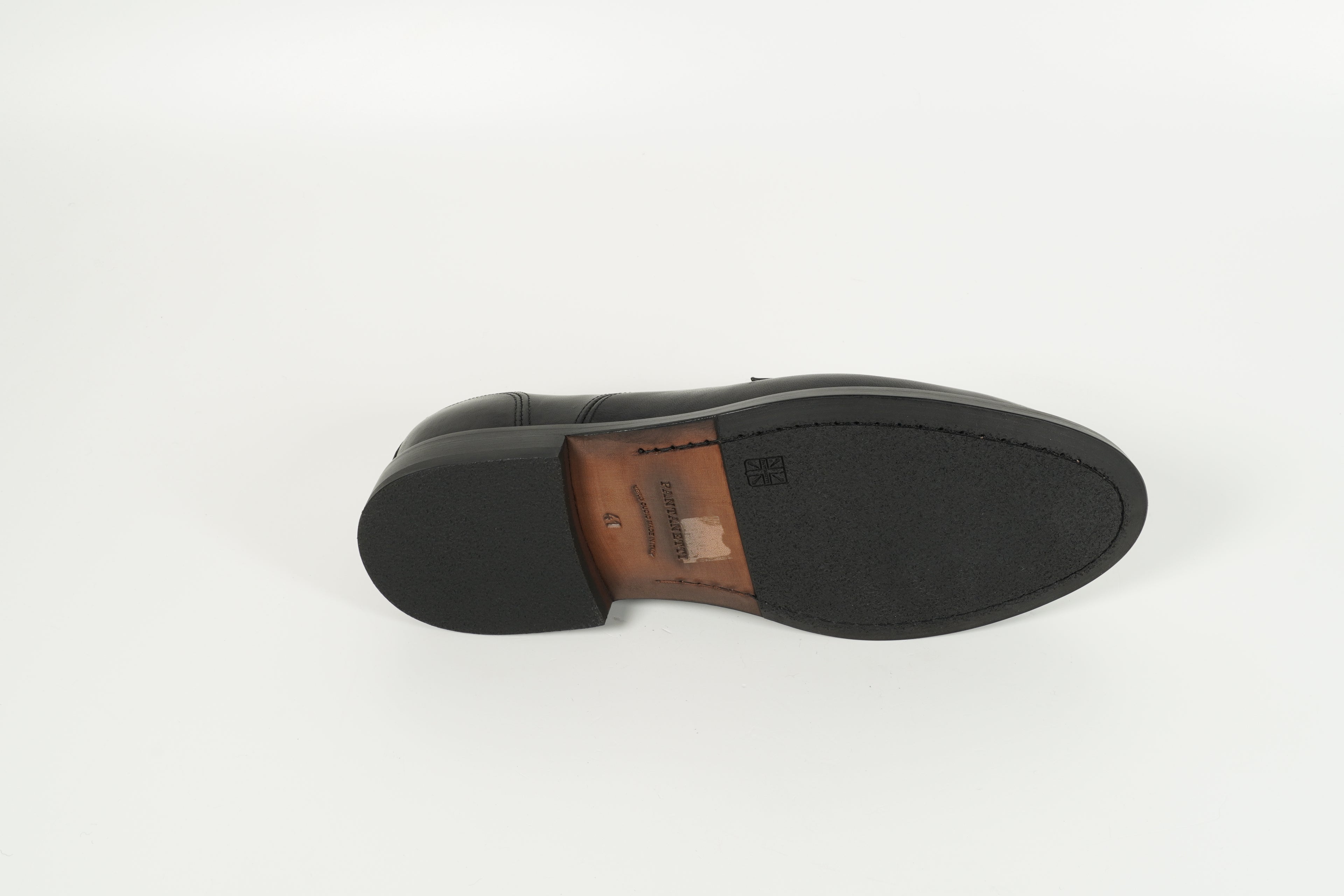 Schnürschuh Schwarz