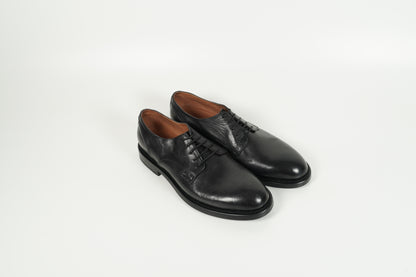 Schnürschuh Schwarz