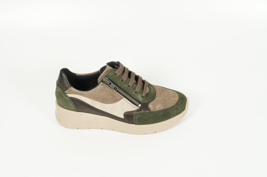 Sneaker Grün