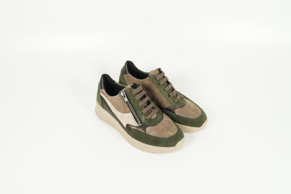 Sneaker Grün