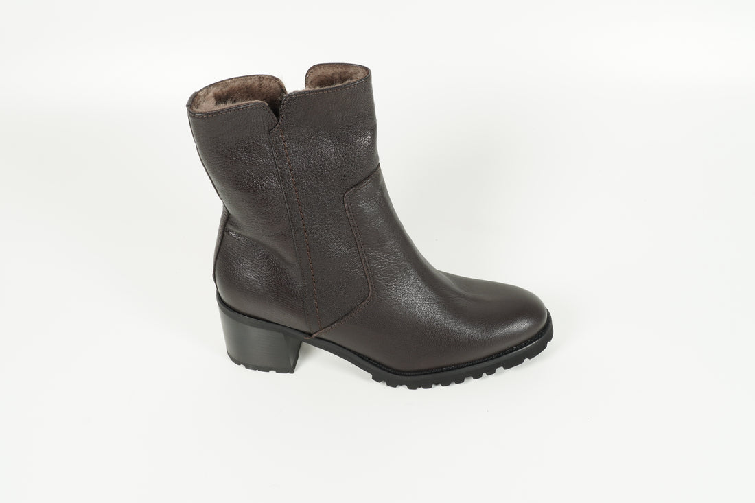 Stiefelette gefüttert Braun