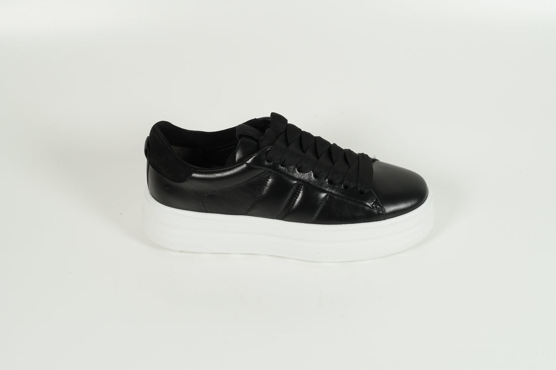 Sneaker Schwarz