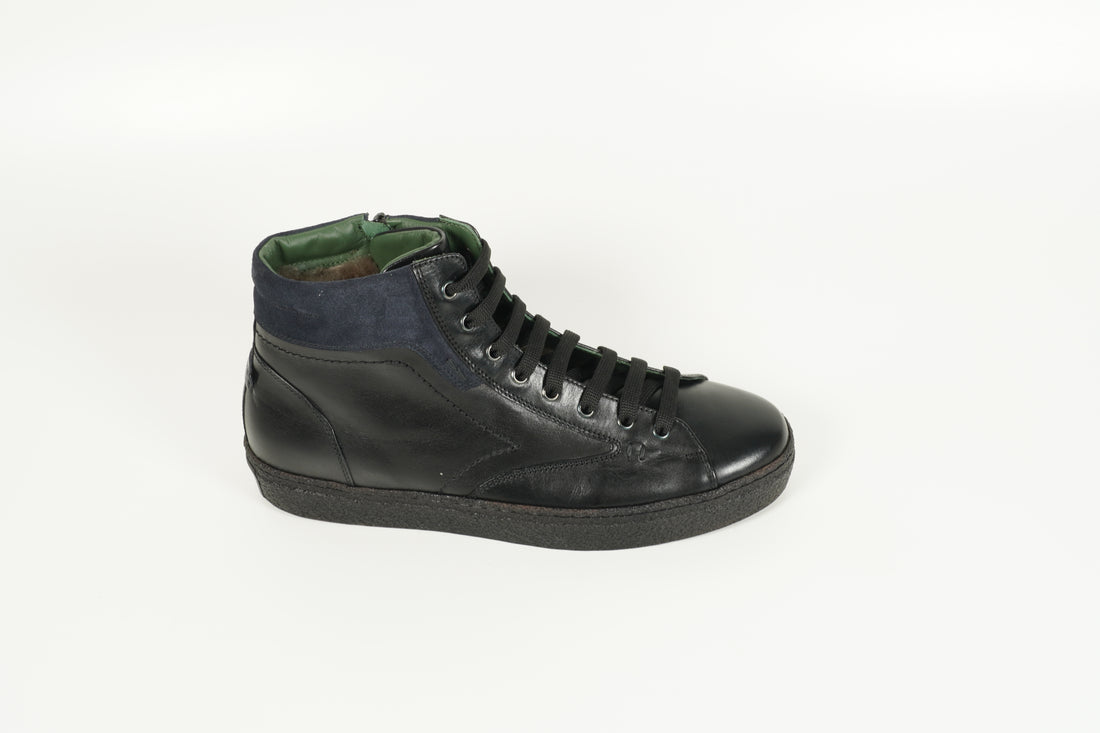 Schnürschuh Schwarz