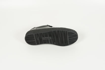 Baskets vernis noir