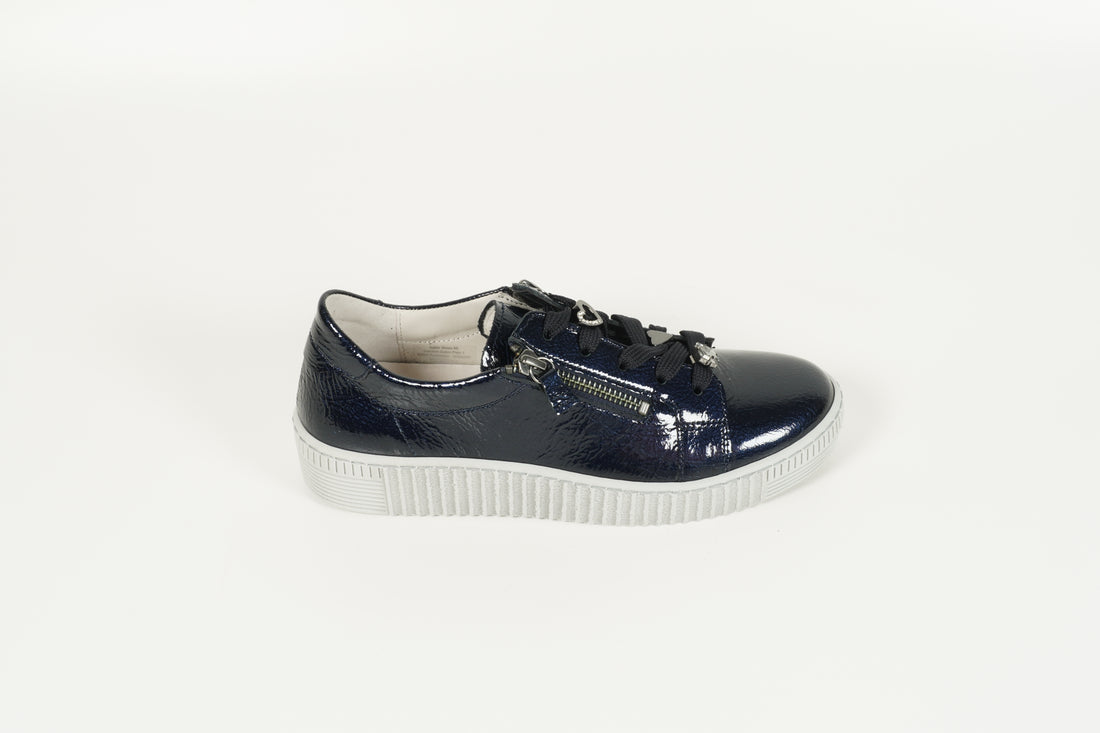Sneaker Blau