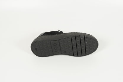 Sneaker Schwarz