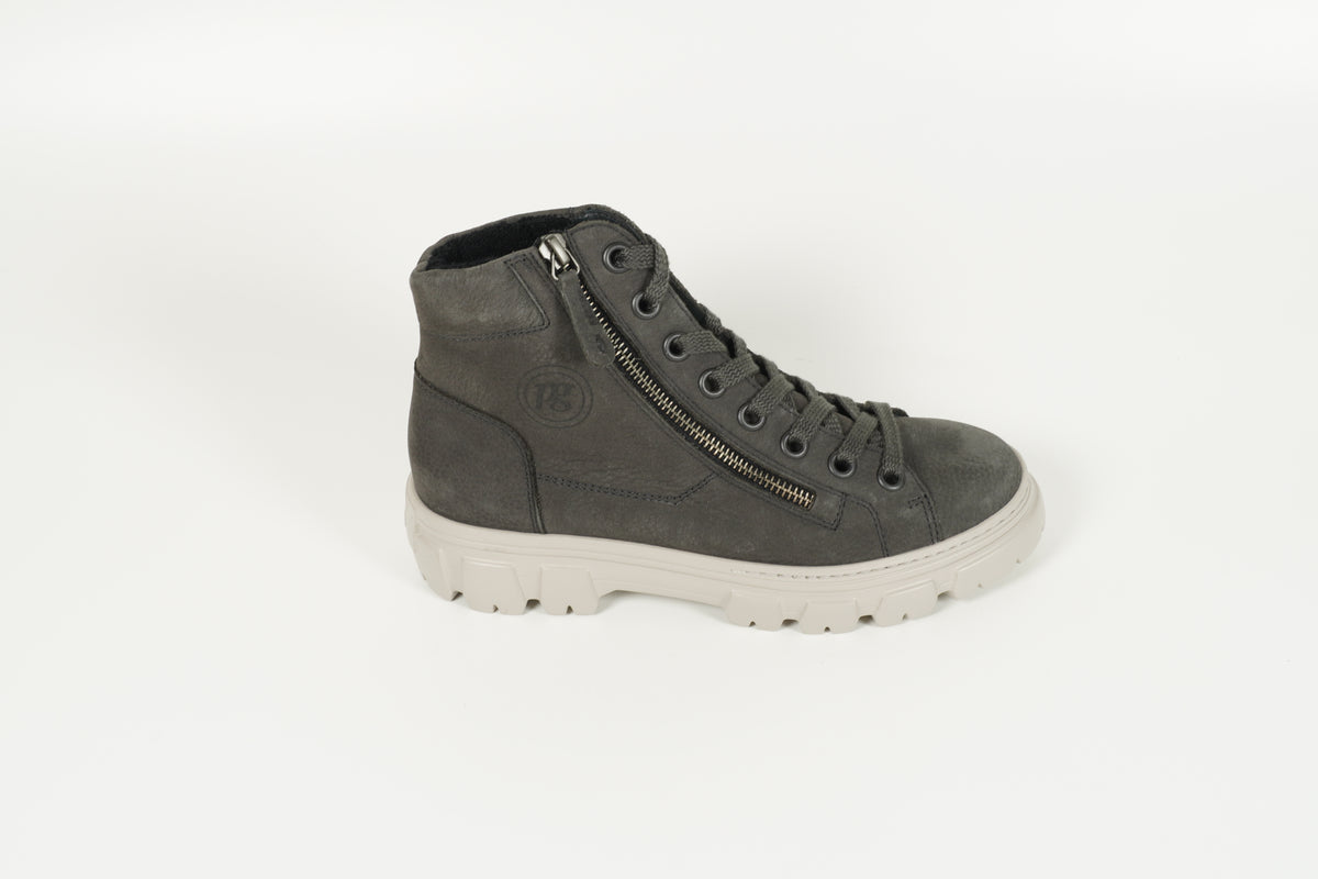 Boot Grau