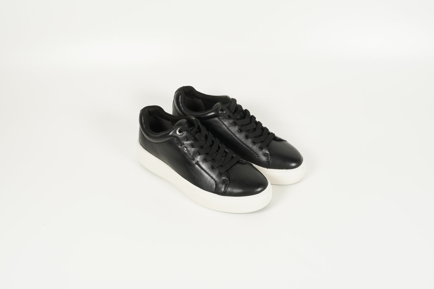 Sneaker Schwarz