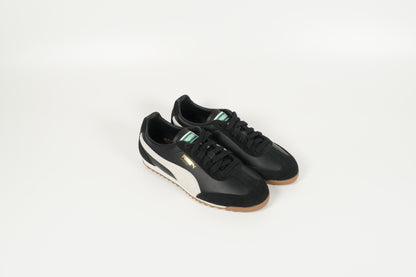 Sneaker Schwarz