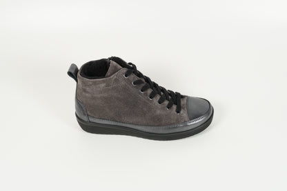 Stiefelette gefüttert Grau