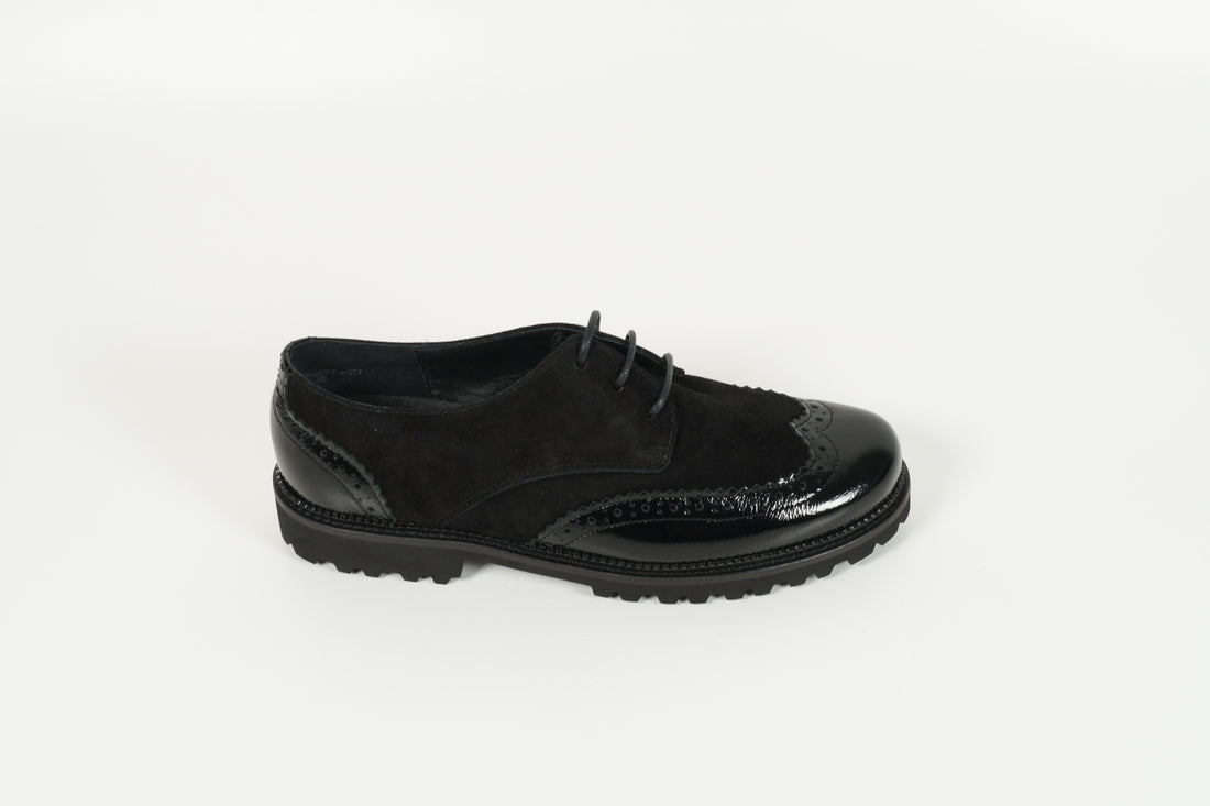 58123311 992 002 black