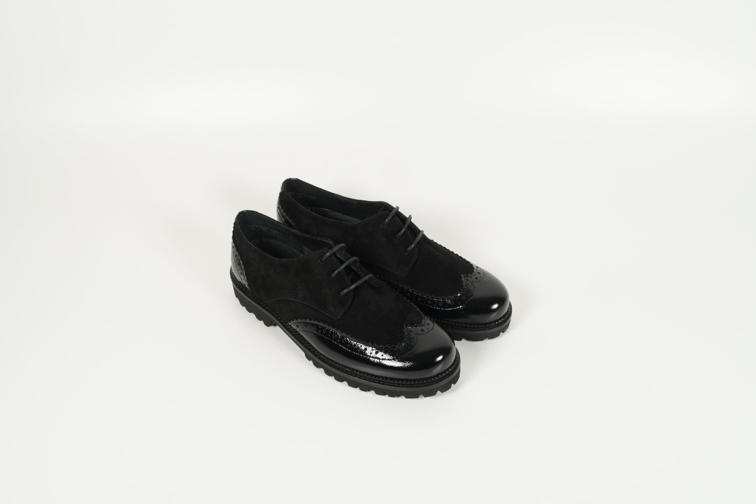 58123311 992 002 black