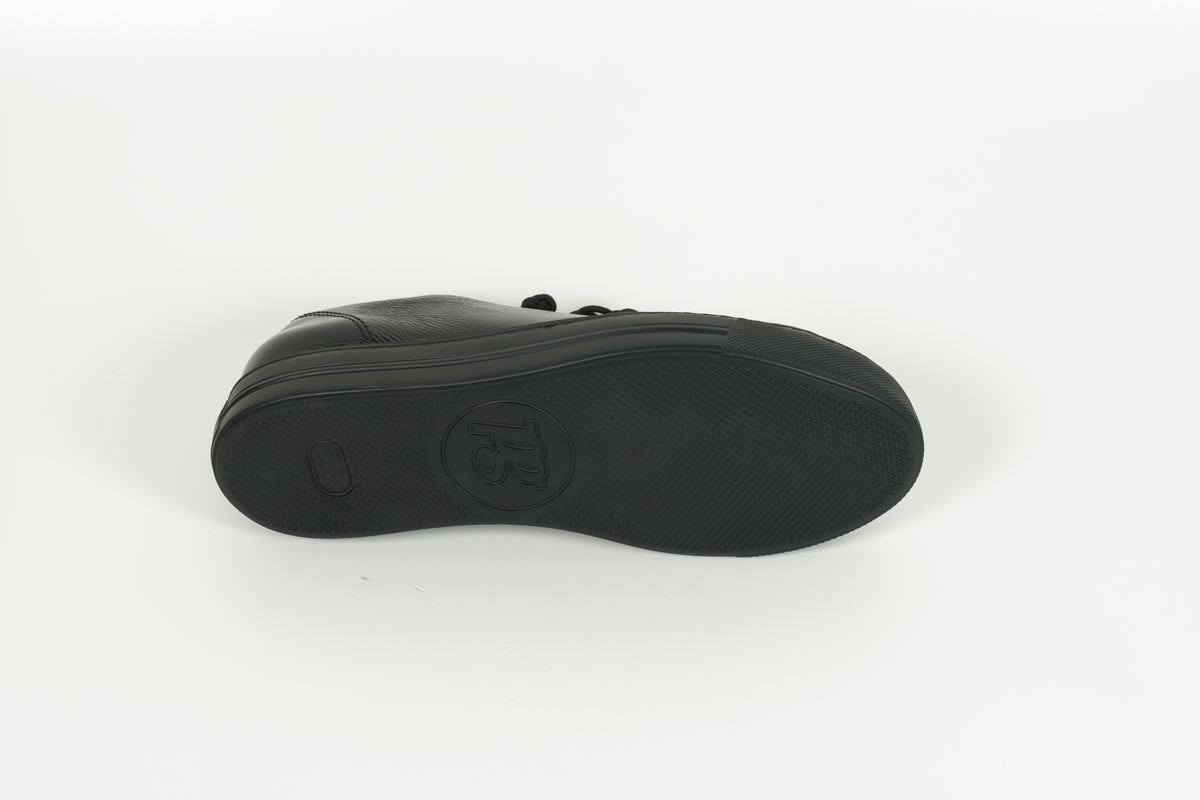 Sneaker Schwarz