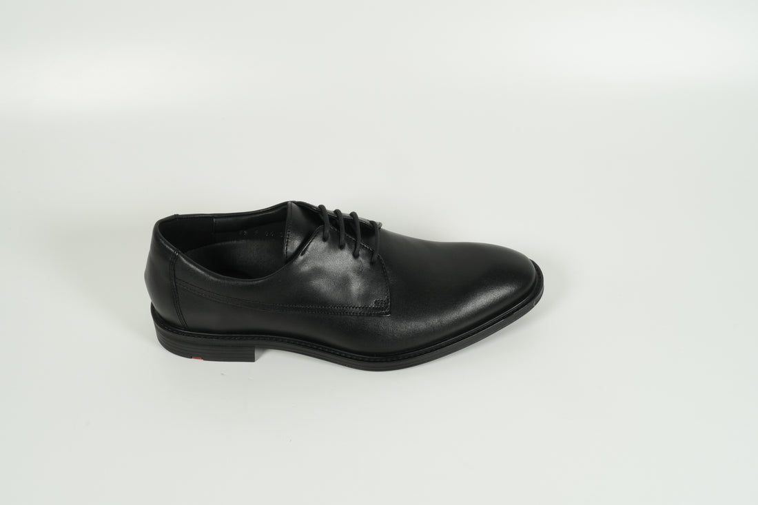 Schnürschuh Schwarz