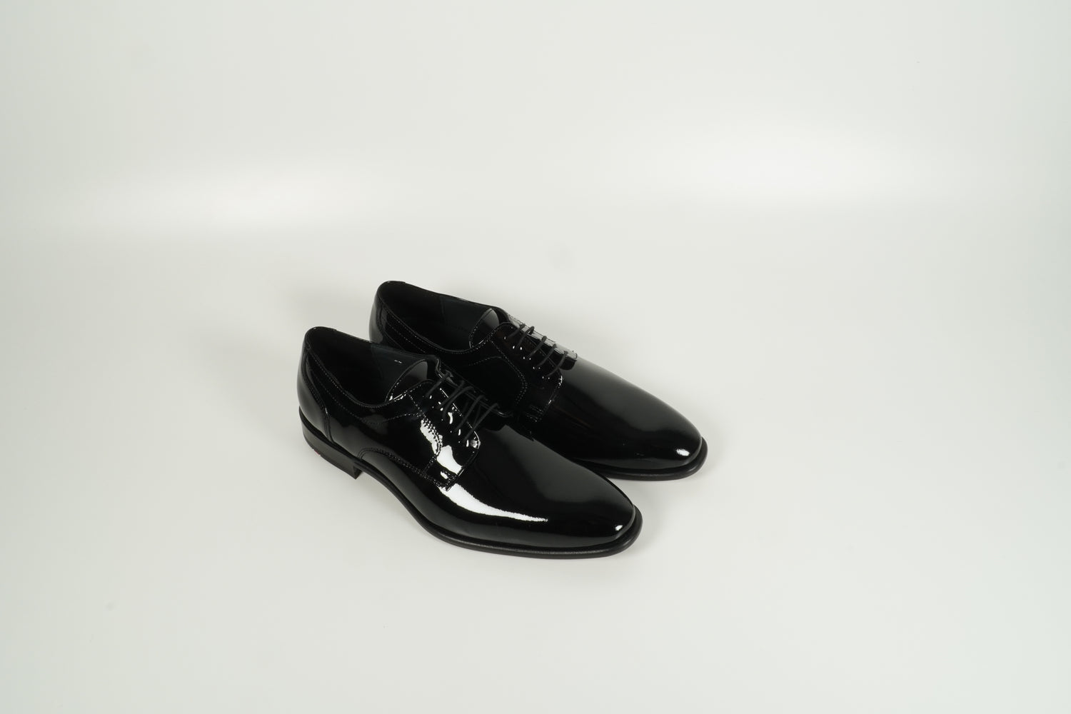 Schnürschuh Schwarz