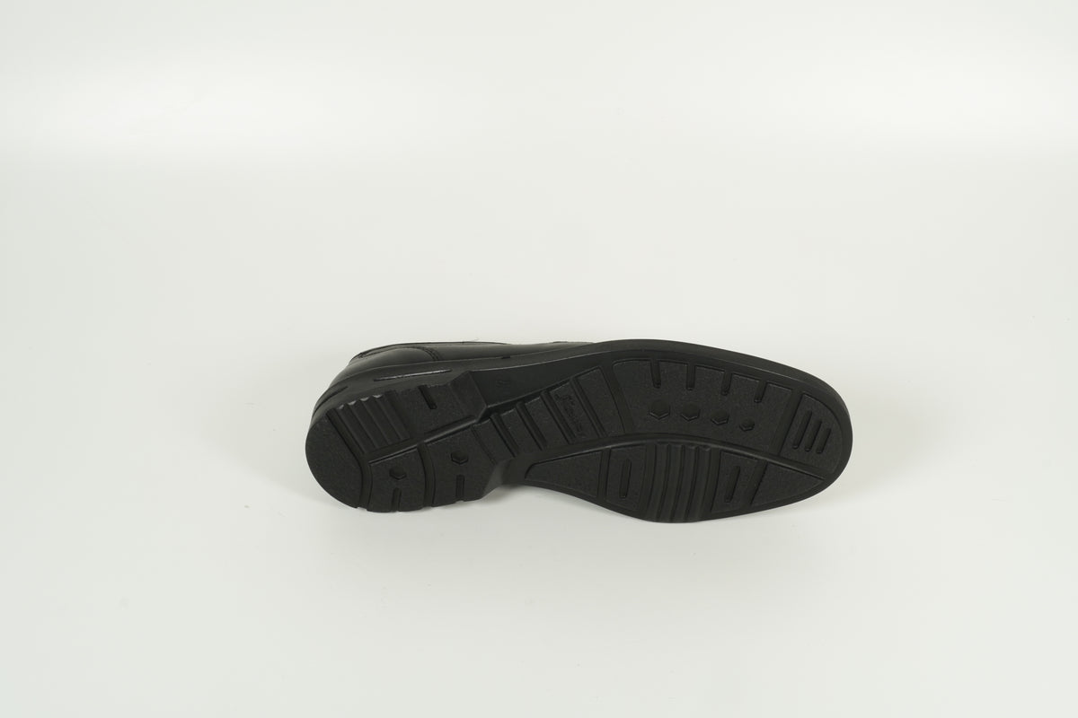 Moccasin Black