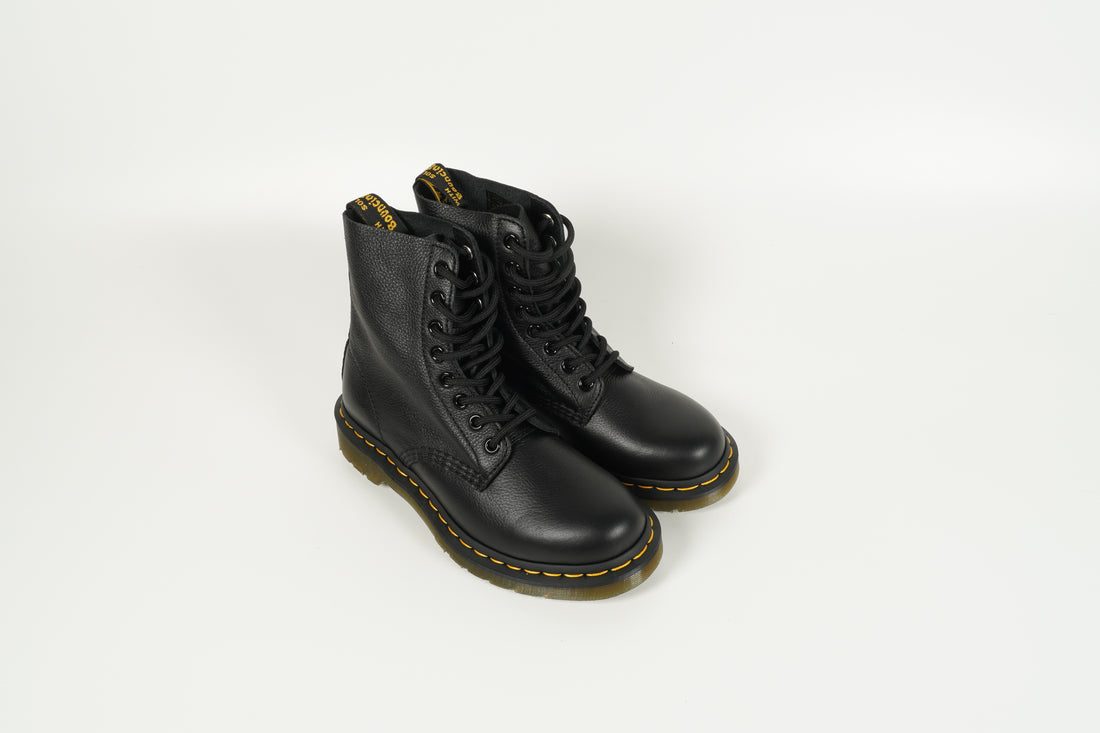 Boot Schwarz