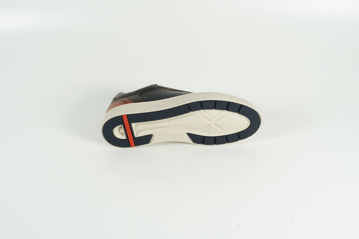 Baskets bleues
