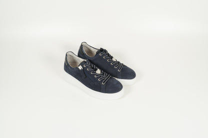 Sneaker Blau