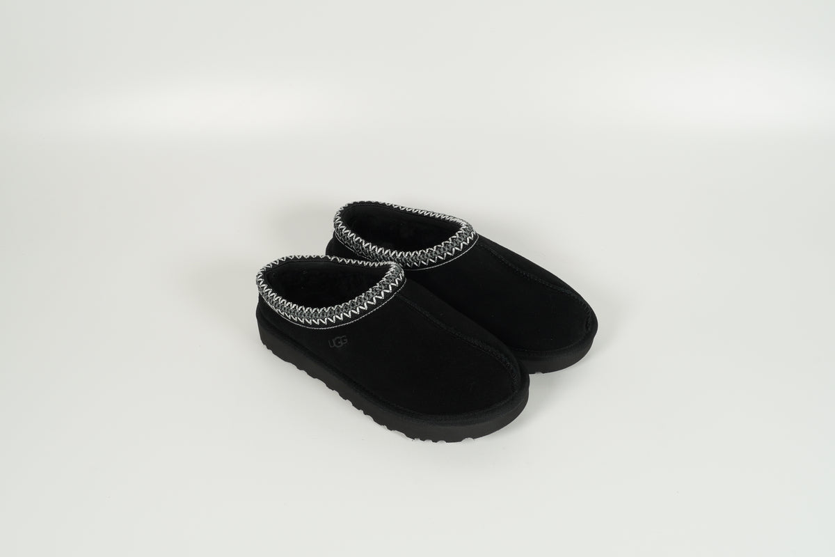 Tasman Black