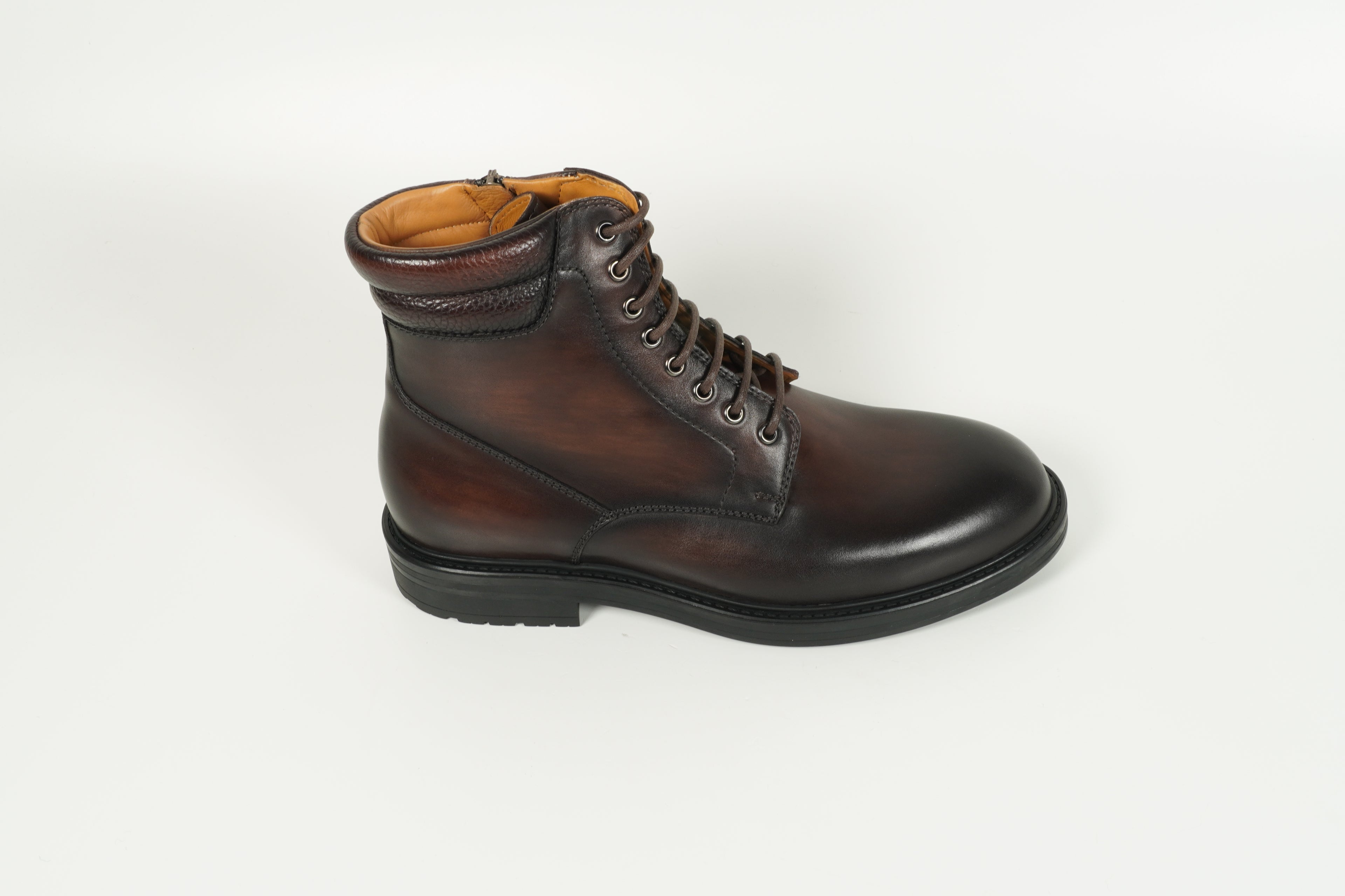 Schnürschuh Braun