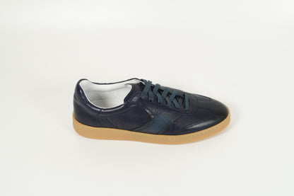 Sneaker Blau