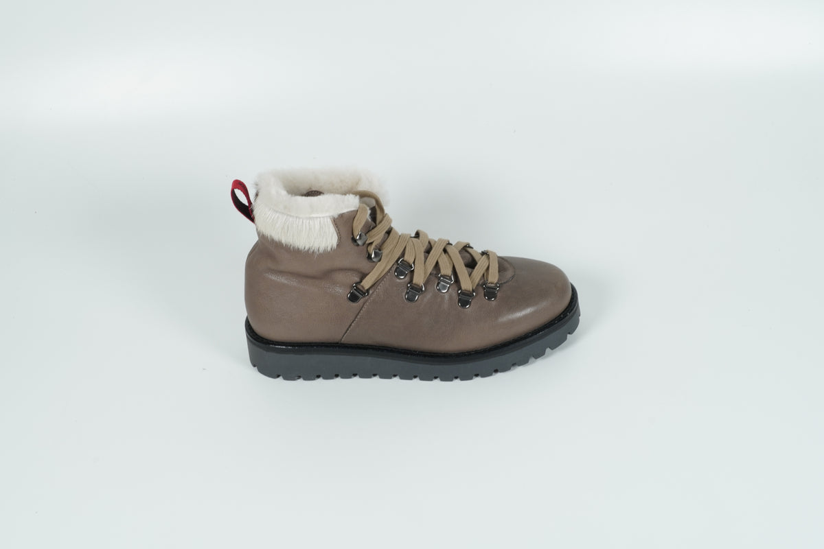 4050 taupe